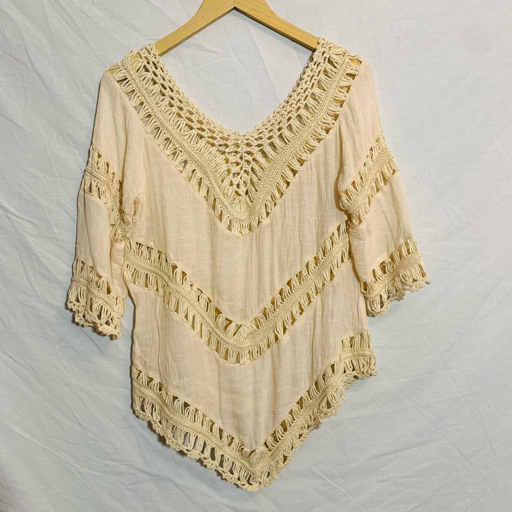 Macrame Crochet Bohemian Style 3/4 Sleeve V Neck Blouse - Cream